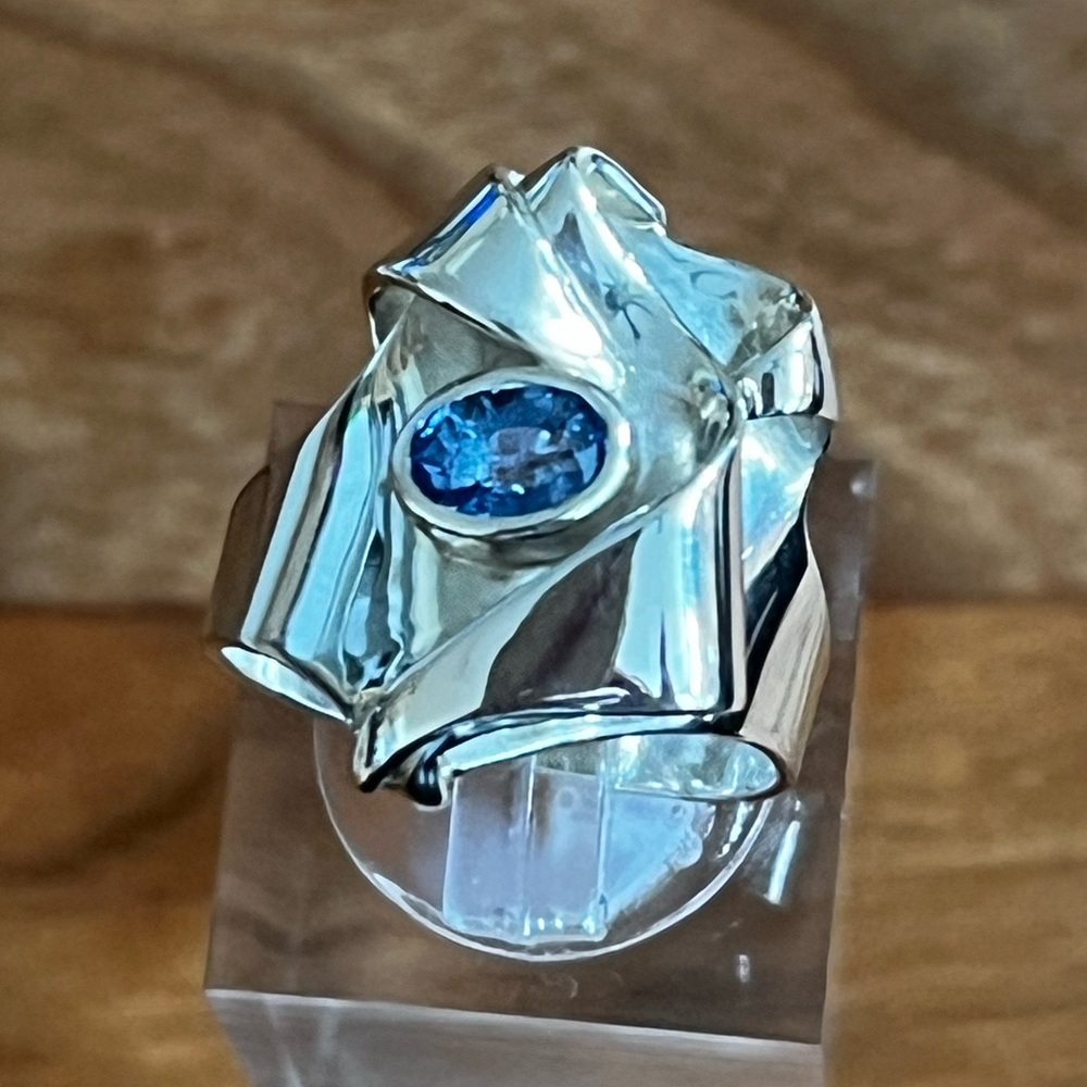 NWT Sterling Blue Sapphire Designer Sheet Ring Size 6 3/4